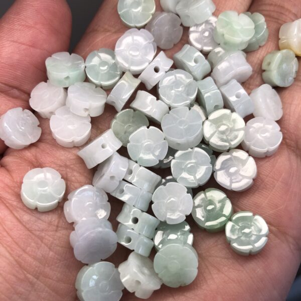 10 pcs / 20 pcs 9mm natural jadeite double-sided flower bead high quality Burmese jade bead - Image 6