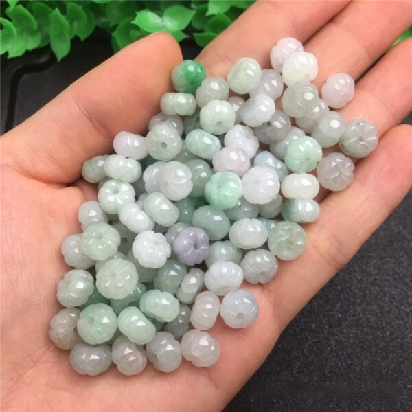 20 pcs / 50 pcs 9 mm high quality natural Burmese jadeite pumpkin shape bead