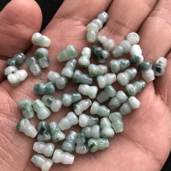 20 psc / 50 pcs 10 mm High quality natural Burmese jadeite green flower texture gourd shape bead - Image 3
