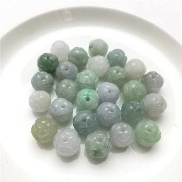 20 pcs / 50 pcs 10 - 13 mm High quality natural Burmese jadeite rose flower shape bead - Image 6