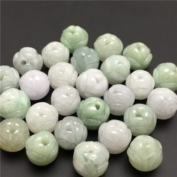 20 pcs / 50 pcs 10 - 13 mm High quality natural Burmese jadeite rose flower shape bead - Image 9