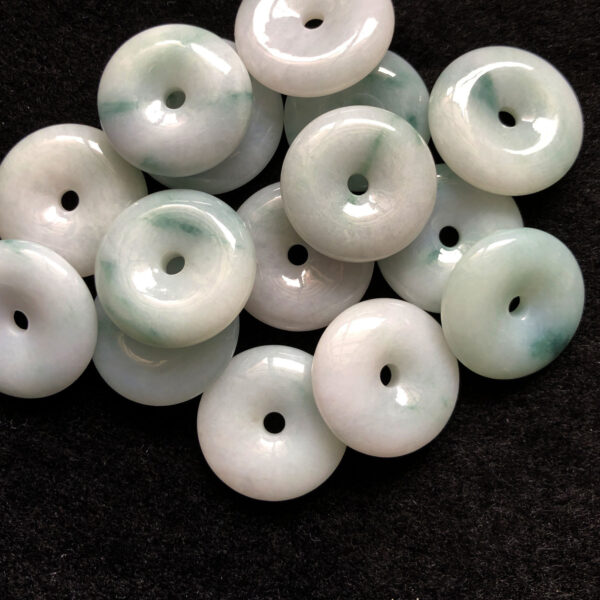 1 pcs / 2 pcs 28 mm high quality Genuine natural Burmese jadeite ring shape bead - Image 6