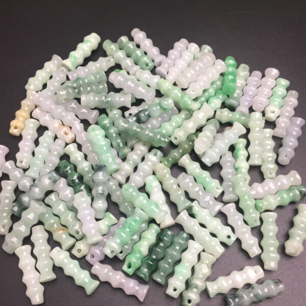 10 pcs / 20 pcs 20 mm genuine natural jadeite bamboo shape pendant bead - Image 2