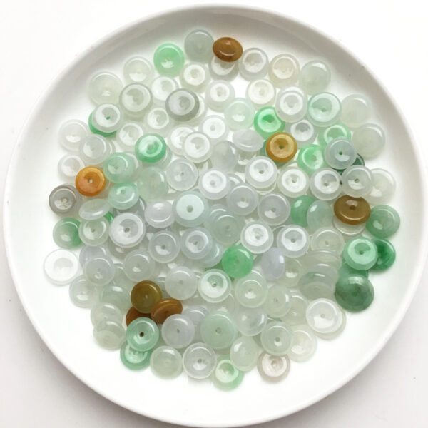 100 pcs 8 mm genuine natural colorful jadeite ring shape bead - Image 3