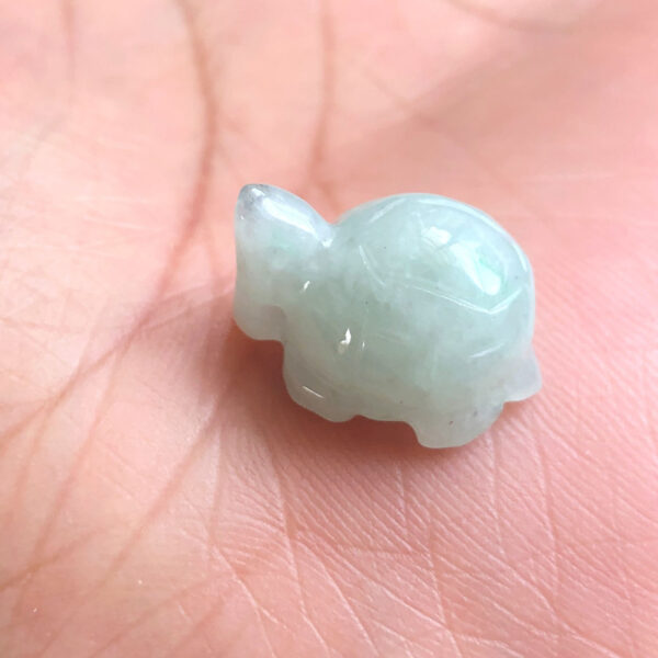 5 pcs / 10 pcs 16 mm genuine natural jadeite turtle shape pendant bead - Image 4