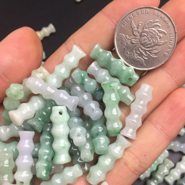 10 pcs / 20 pcs 20 mm genuine natural jadeite bamboo shape pendant bead - Image 4