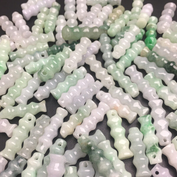10 pcs / 20 pcs 20 mm genuine natural jadeite bamboo shape pendant bead - Image 6