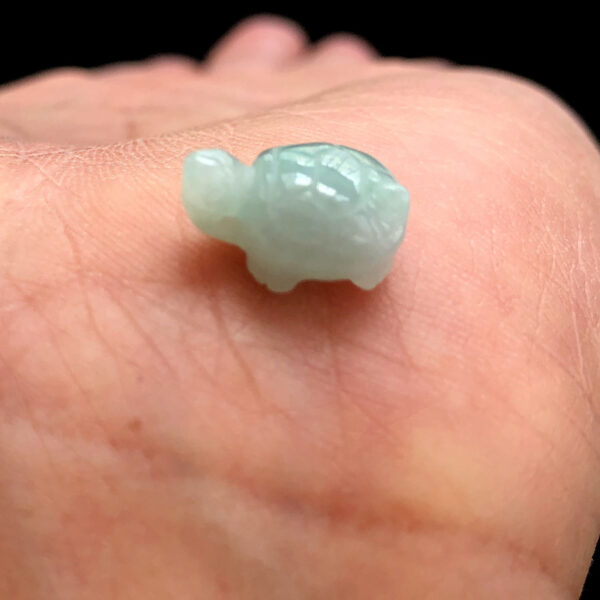 5 pcs / 10 pcs 16 mm genuine natural jadeite turtle shape pendant bead - Image 8