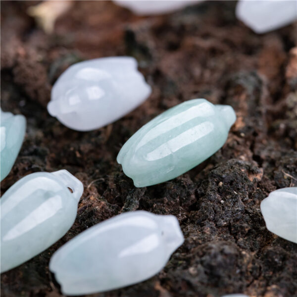 10 pcs / 20 pcs 15 mm genuine natural jadeite Magnolia flower shape pendant bead - Image 8