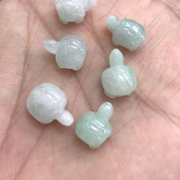5 pcs / 10 pcs 16 mm genuine natural jadeite turtle shape pendant bead - Image 9