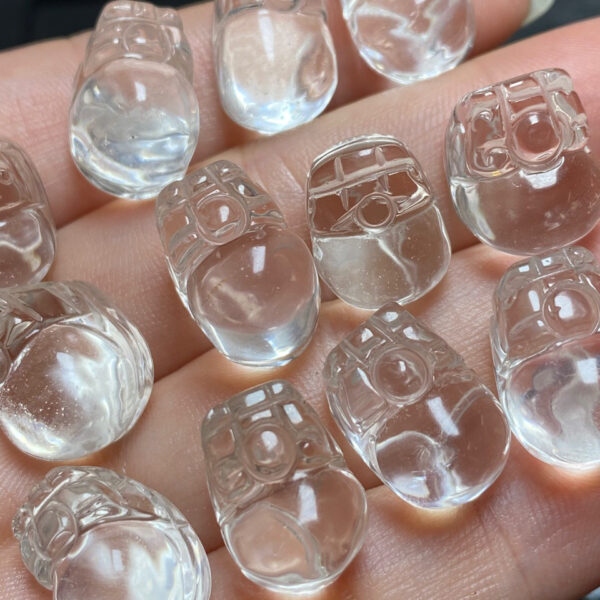 nice pixiu shape natural clear quartz bead - Image 3