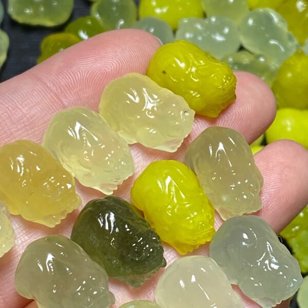 cute pixiu shape serpentine jade bead - Image 4