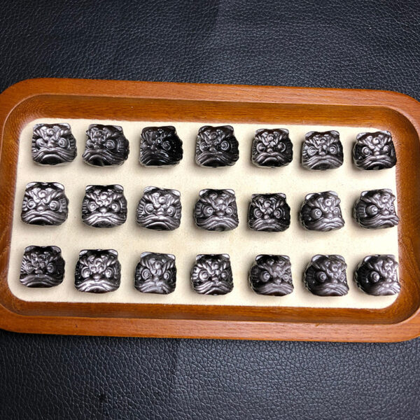 nice lion head shape silver obsidian bead - Image 4