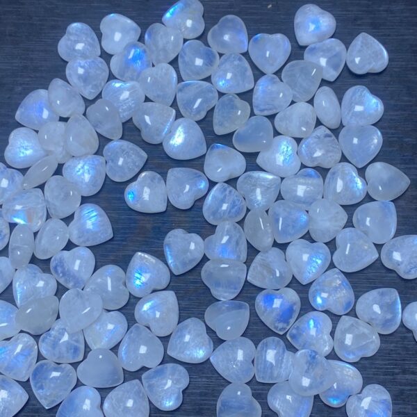 nice heart shape blue light Moonstone bead - Image 2