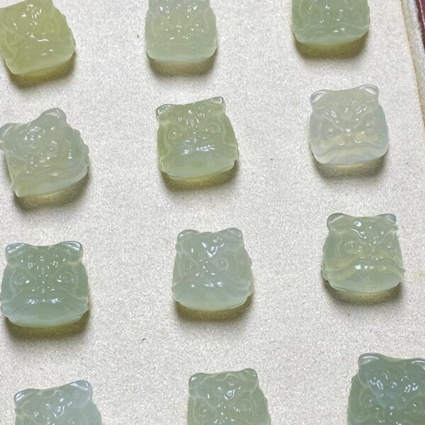 lion head bead, serpentine bead, jade bead, green bead, clear bead - Image 6