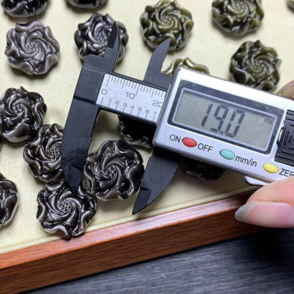 5 pcs / 10 pcs peony flower shape natural obsidian bead - Image 2