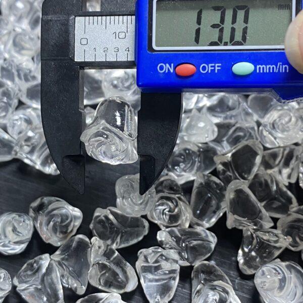 5 pcs / 10 pcs Magnolia flower shape natural clear quartz charm - Image 2