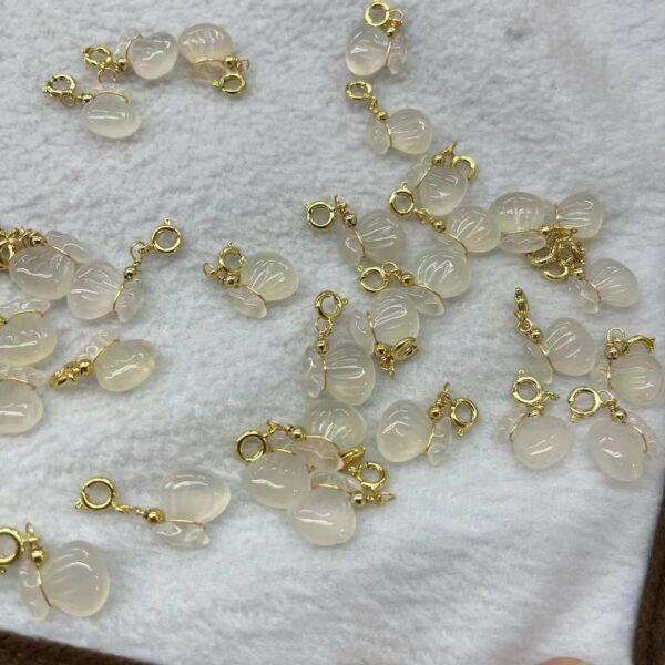 5 pcs / 10 pcs small bag shape natural white agate charm, agate bead - Image 2