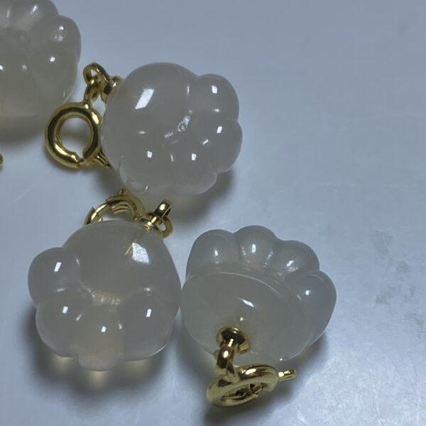 cute cat claw shape natural white agate charm, agate bead - Image 5