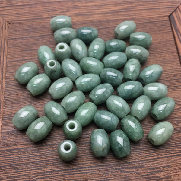 50 beads, oval bead, rice bead, jade bead, jadeite bead, oily bead, green bead - Image 5