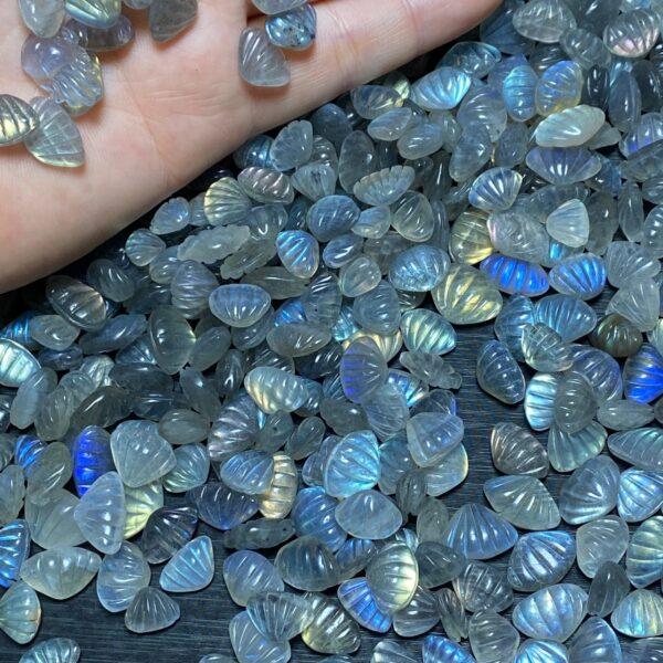 5 pcs / 10 pcs small shell shape natural moonstone charm bead - Image 8