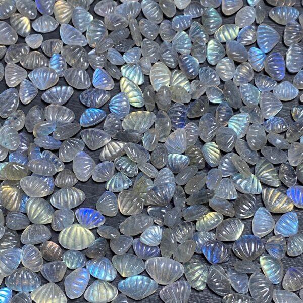 5 pcs / 10 pcs small shell shape natural moonstone charm bead - Image 10