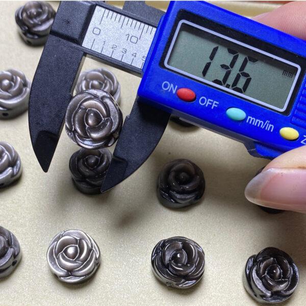 5 pcs / 10 pcs nice rose flower shape natural obsidian bead - Image 3