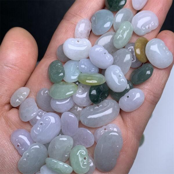 10 pcs / 20 pcs ruyi flower shape genuine natural jadeite charm, jade charm - Image 3