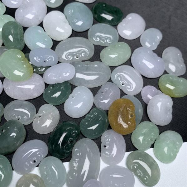 10 pcs / 20 pcs ruyi flower shape genuine natural jadeite charm, jade charm - Image 4