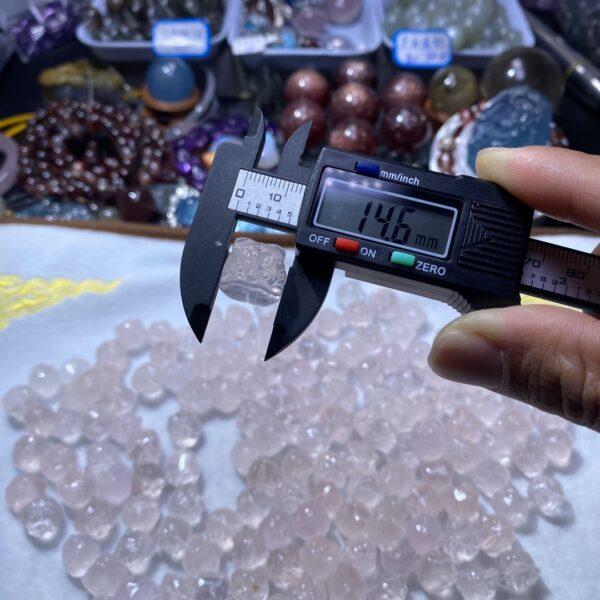 10 pcs lion head shape high quality natural rose quartz bead - Image 4