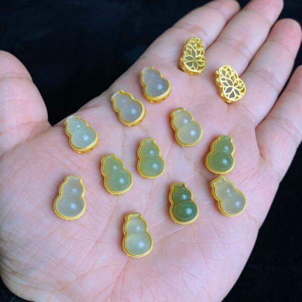fine gourd shape genuine natural green nephrite jade bead - Image 2
