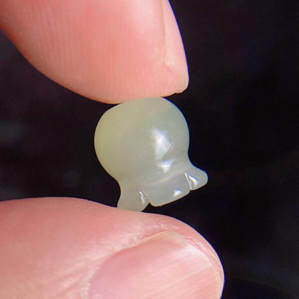2 pcs / 5 pcs fine bell orchid shape genuine natural green nephrite jade bead - Image 4