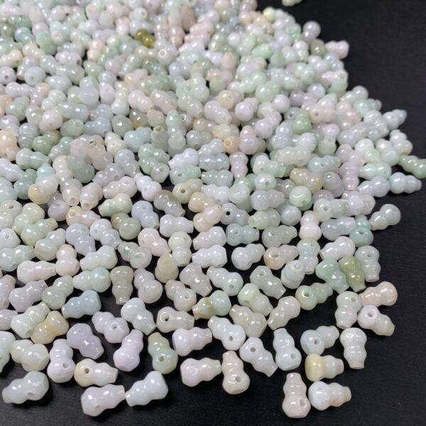 20 pcs / 50 pcs T drilled gourd shape genuine natural jadeite bead, jade bead - Image 4