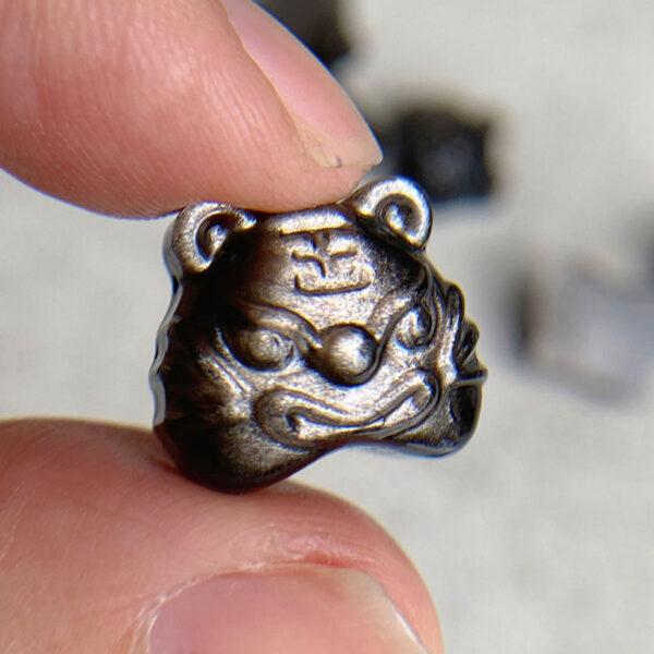5 pcs / 10 pcs tiger head shape natural silver obsidian bead - Image 2
