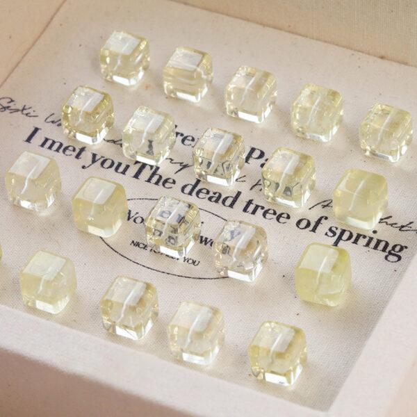 simple cube shape quartz bead - Image 6