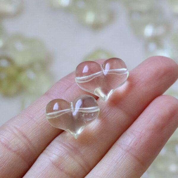 nice fat peach shape quartz bead - Image 9