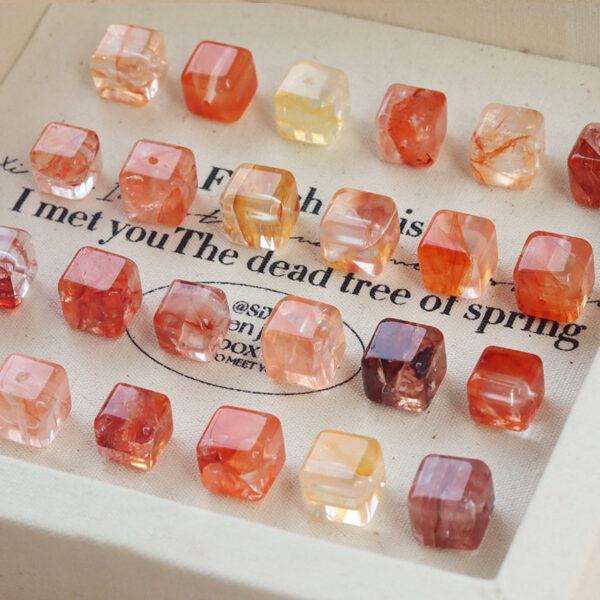 simple cube shape quartz bead - Image 8