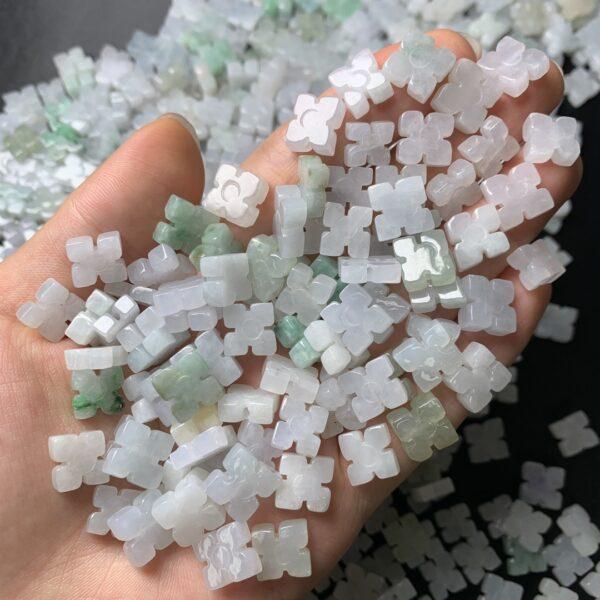 20 pc / 50 pcs Four Leaf Clover shape genuine natural jadeite bead, jade bead - Image 3