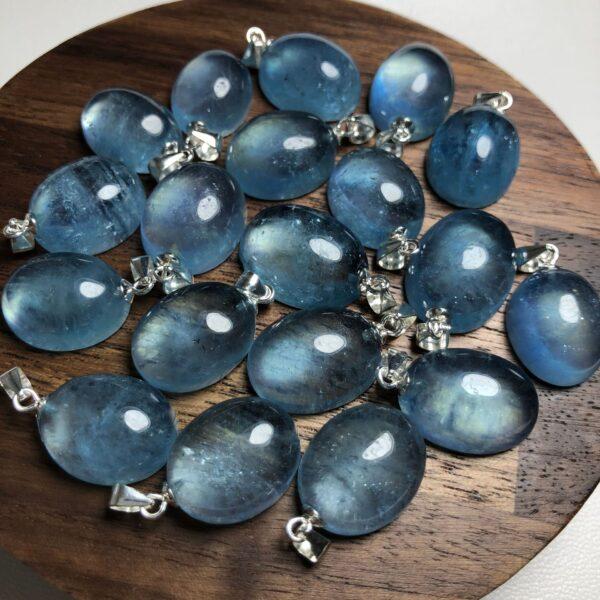 simple oval natural aquamarine stone charm - Image 4