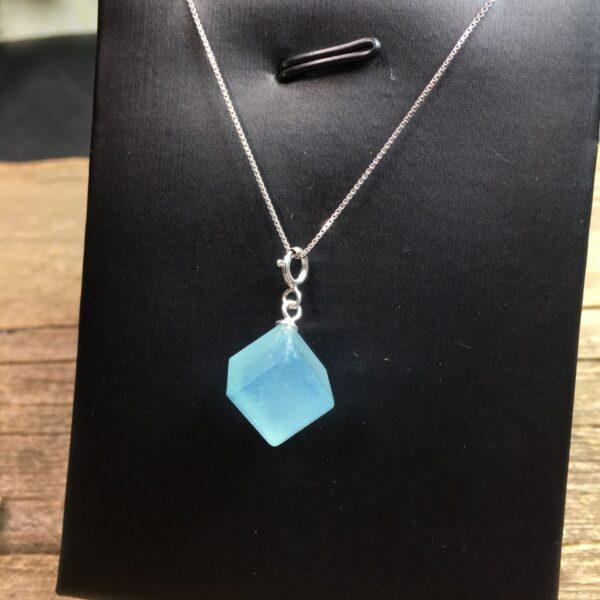 simple cube shape natural aquamarine bead sterling silver charm - Image 3