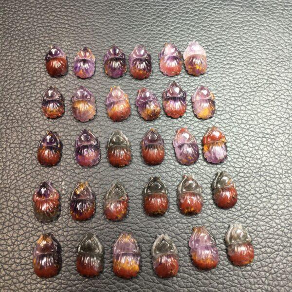Lying nine-tailed fox shape natural auralite charm - Image 4