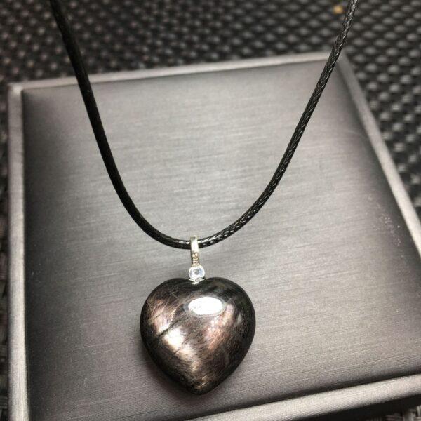 heart shape natural hypersthene bead sterling silver charm - Image 2
