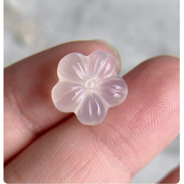 5 pcs / 10 pcs plum flower shape natural white agate bead - Image 2
