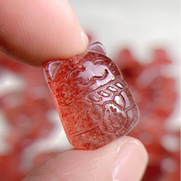 2 pcs / 5 pcs lucky cat shape natural strawberry quartz bead - Image 2