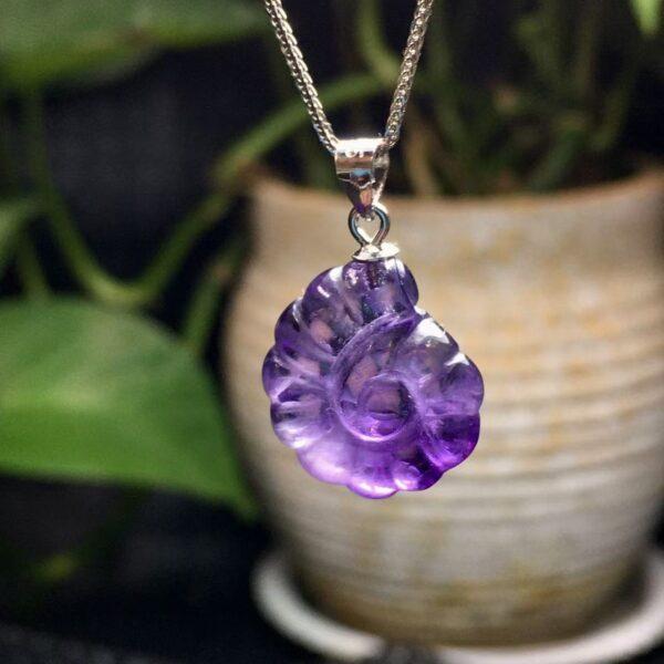 nice conch shape natural amethyst bead sterling silver charm - Image 2