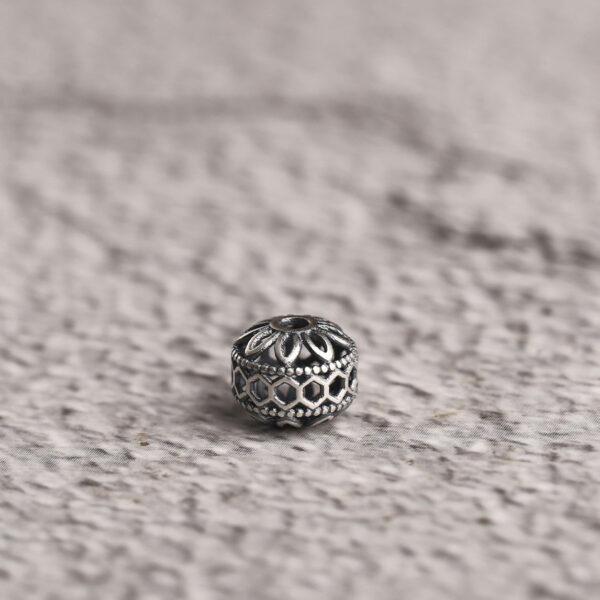 hollow flower pattern drum shape s925 sterling silver bead, oxidized silver drum bead - Image 4