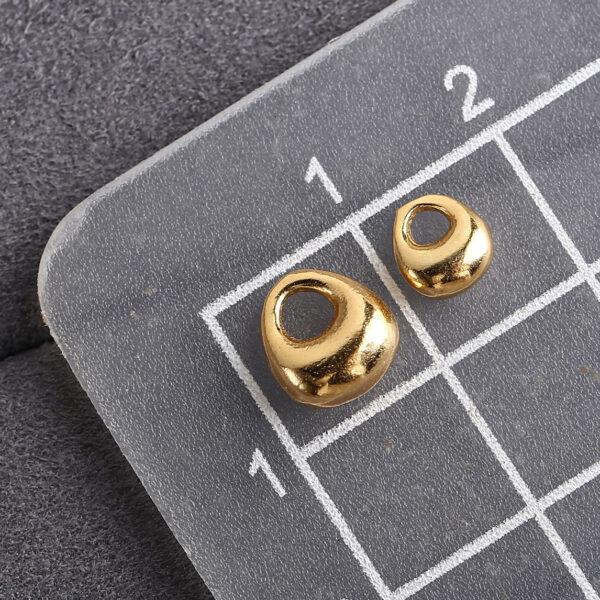 droplet shape gild s925 sterling silver charm, simple golden teardrop bead - Image 2