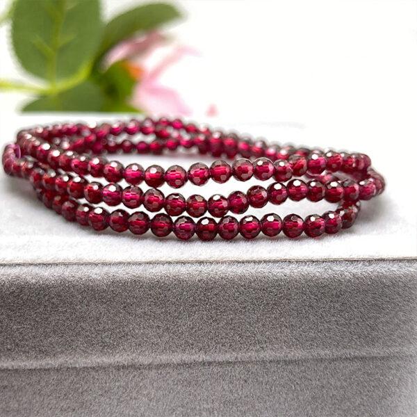 small size wine red genuine natural garnet bead, 3.5 - 4 mm whole strand facet round bead - Image 5