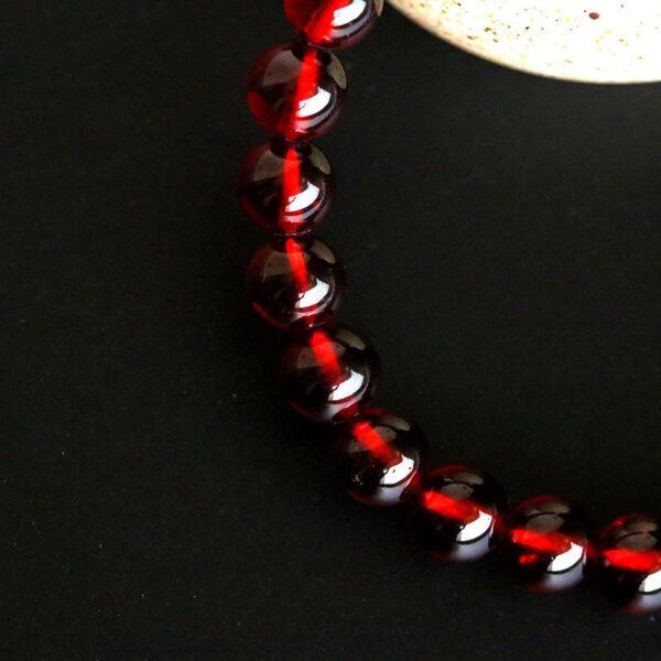 7A wine red genuine natural garnet bracelet, 6 - 10mm round shape beaded bracelet - Image 2