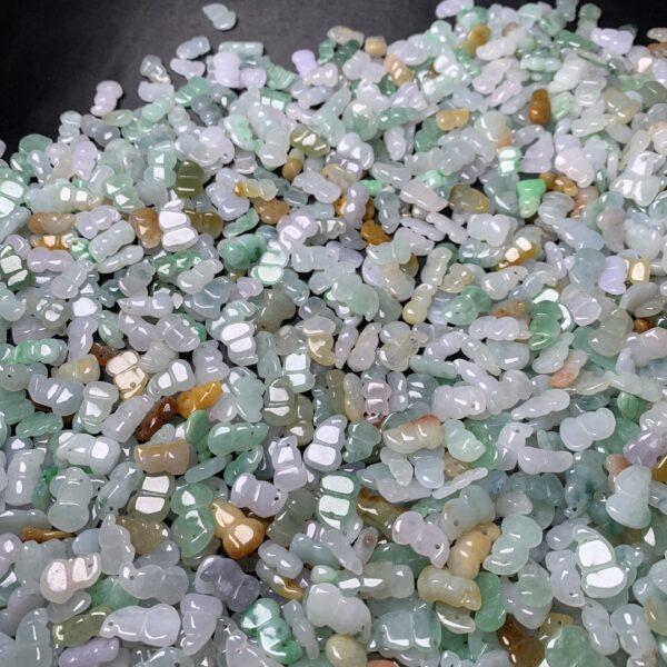 20 pcs / 50 pcs gourd shape genuine natural jadeite bead, jade bead - Image 4